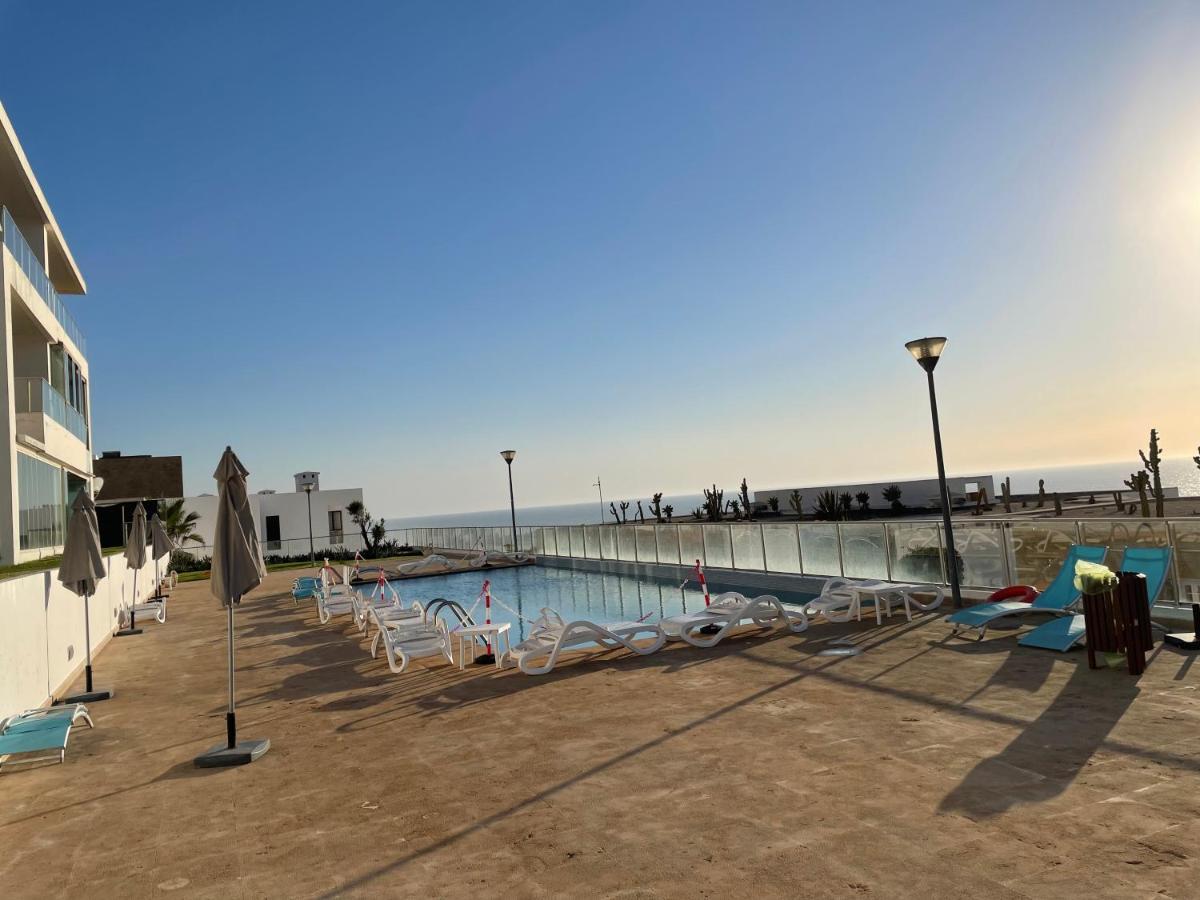 Appart De Luxe Front De Mer Prestigia Plage Des Nations Sale Exterior photo